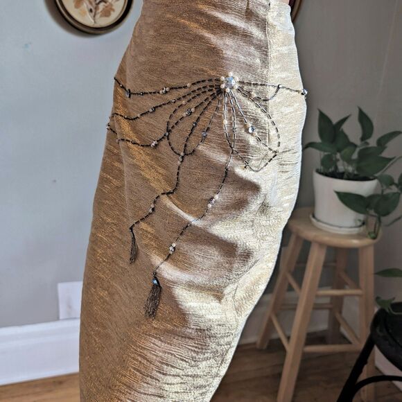 NWT Y2K Kelly and Diane Mini Skirt Pencil Slit Gold Beaded Bow Tassel Size 6 - Picture 5 of 13